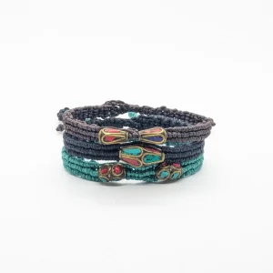 Pulsera macramé y abalorios