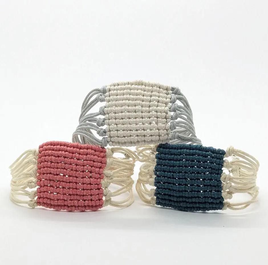 Pulsera de macramé
